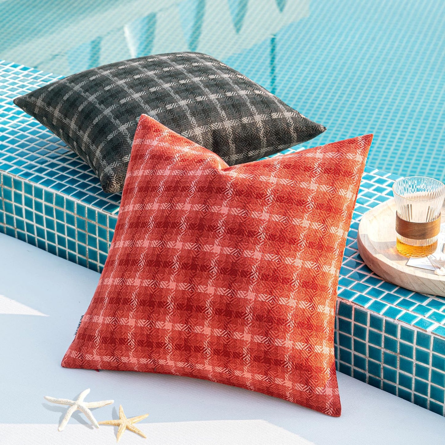 MIULEE Outdoor Pillow Covers - Waterproof 18x18 Red Decorative Cushions for Patio & Garden