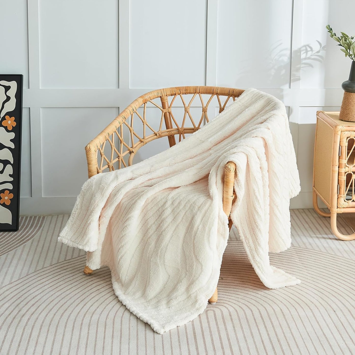 Lifein Throw Blanket - Cream Wave Boho Fleece Blanket for Couch | Soft, Lightweight 50x60in Decorative Throw