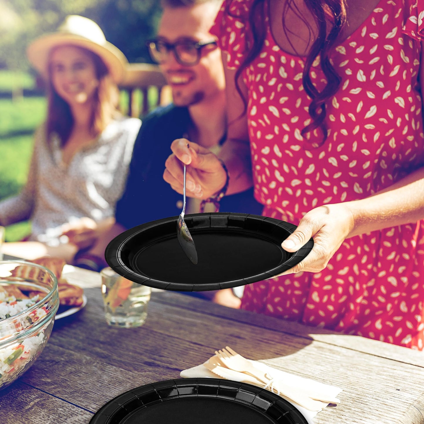 50 Pieces of Paper Plates, Round Black Party Plates Pack, Disposable 9 Inches Paper Dinner Plates, Everyday Use Plates for Daily Meals Picnic Camping Birthday Christmas Thanksgiving Supplies