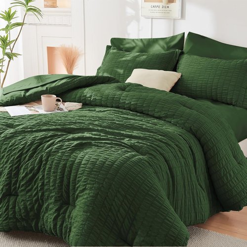 HYMOKEGE Dark Green Comforter Set - Luxury 7-Piece All-Season Bedding Set with Sheets & Pillowcases