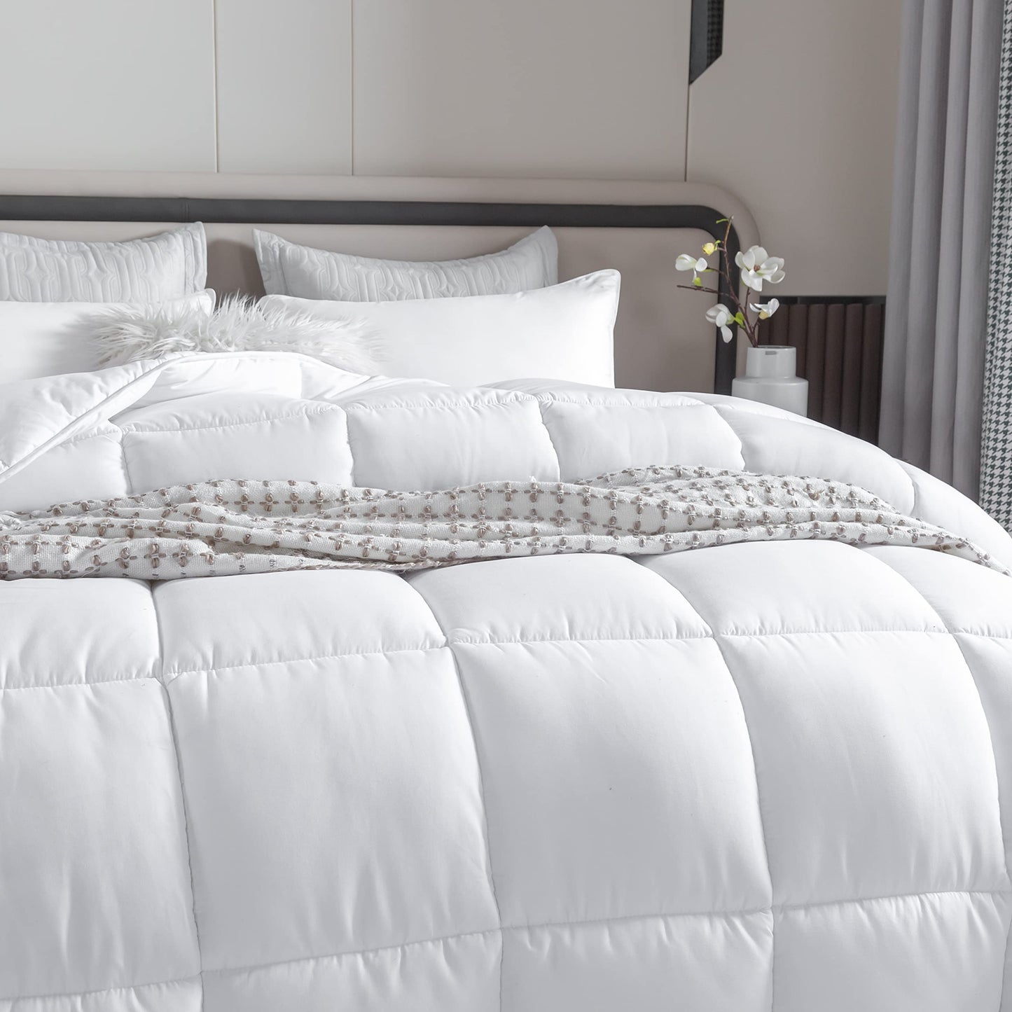 Winter Extra Warm White King Size Down Alternative Comforter, Heavyweight All Season Fiberfill Comforter Duvet Insert 106x90 with Corner Tabs - Ultra Soft Brushed Microfiber Shell