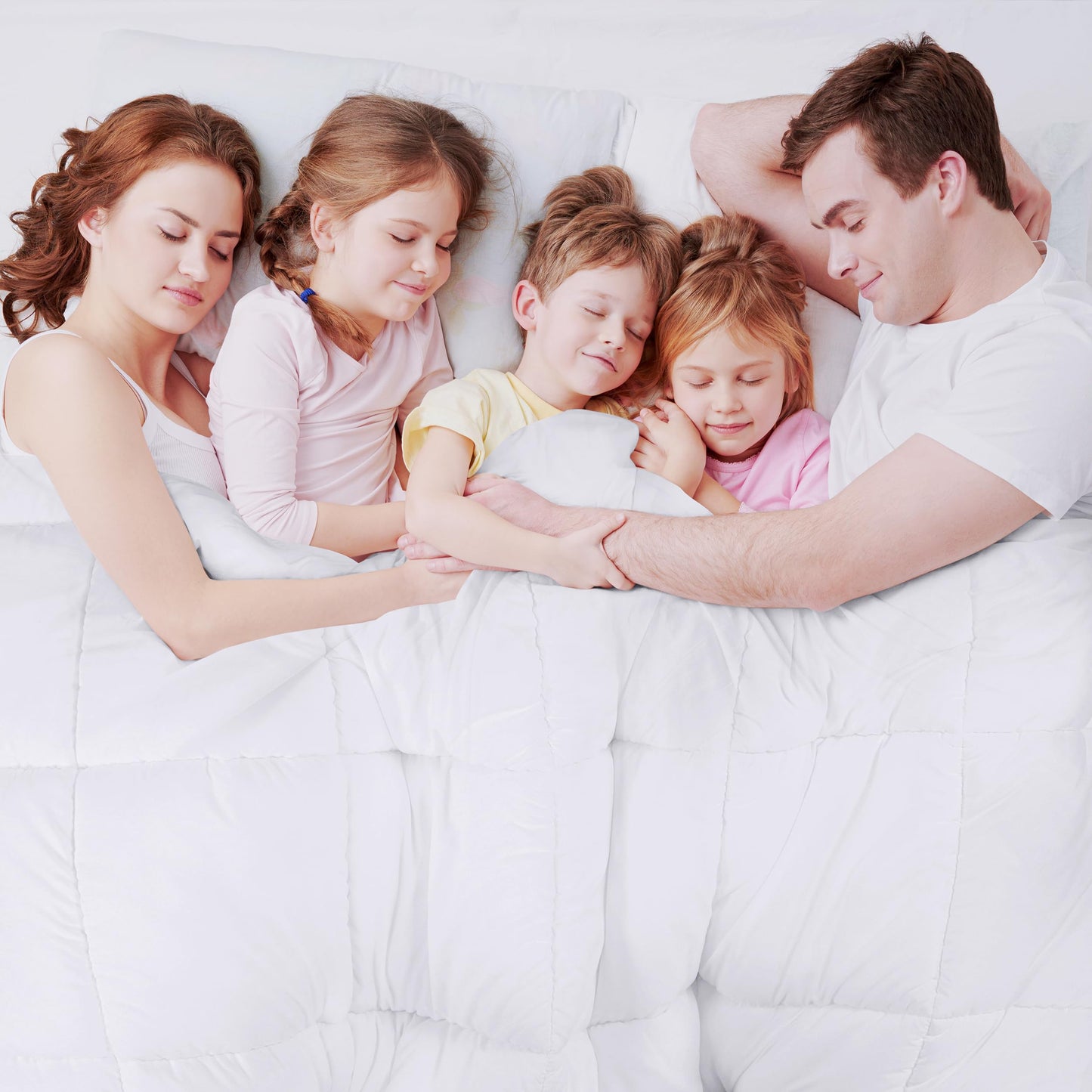 Utopia Bedding All Season Down Alternative Quilted California King Comforter, Duvet Insert with Corner Tabs, Machine Washable, Bed Comforter (White)
