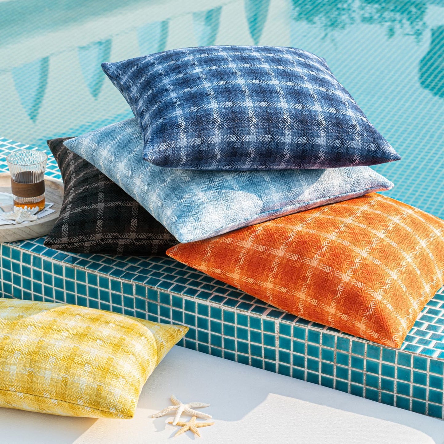 MIULEE Outdoor Waterproof Throw Pillow Covers - Decorative Farmhouse Cushion Cases | 18x18 Inch Light Blue (Pack of 2)
