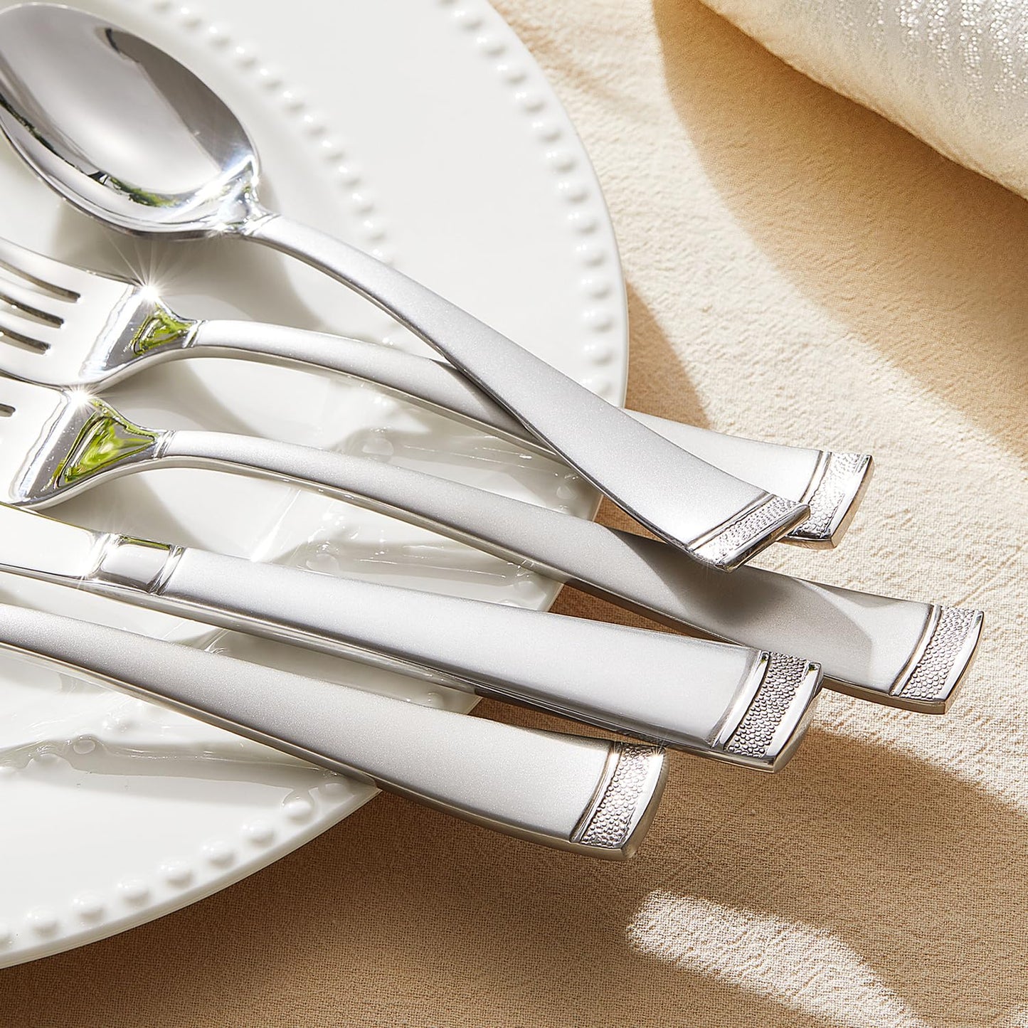 KINGSTONE Silverware Set, 20-Piece Flatware Set for 4, 18/10 Stainless Steel Cutlery Set with Bead Edge, Utensil for Kitchen, Home, Party, Wedding, Matte Silver, Dishwasher Safe, Featured Gifts