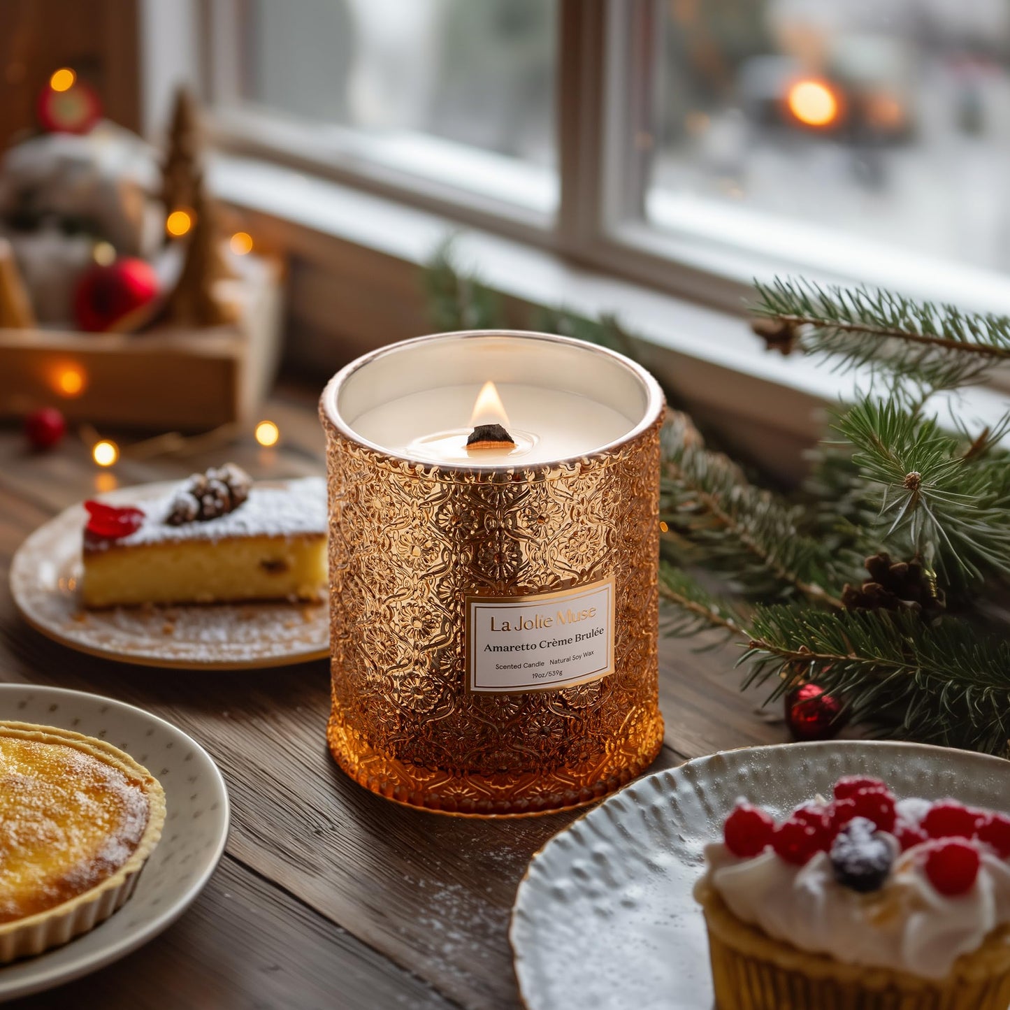 LA JOLIE MUSE Amaretto Crème Brûlée Scented Candle | Almond Liqueur, Dried Fruit & Caramel | 19 oz Wooden Wick | 90 Hours Clean Burn | Candle Gift for Hosts | Elegant Home Decor