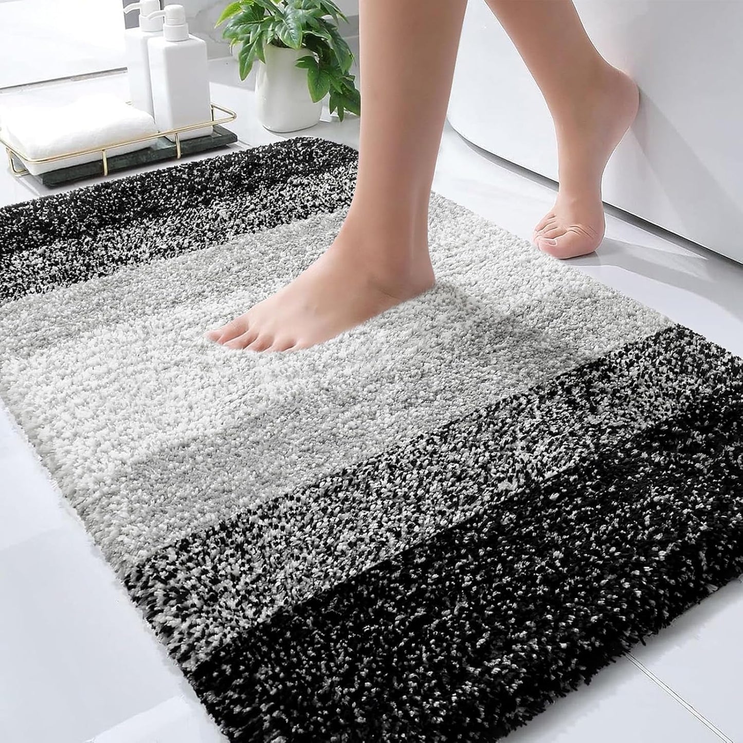 OLANLY Bathroom Rugs - Extra Soft Microfiber Mat | Quick-Dry, Machine Washable, 34x21, Black