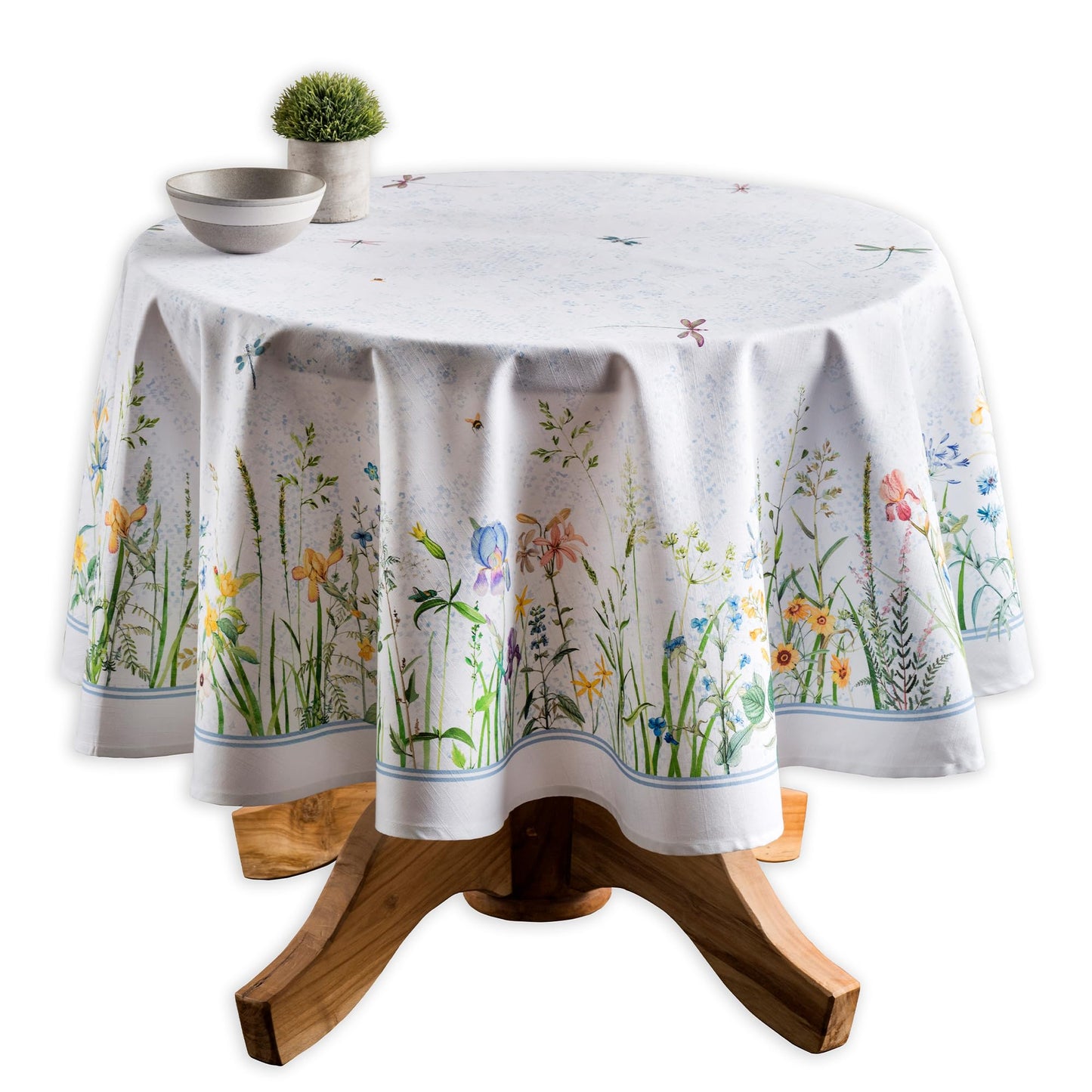 Maison d' Hermine Table Cloth Round Table 100% Cotton 69 Round Inches Tablecloth Reusable Decorative for Dining Kitchen Room Farmhouse Home Gifts for Mothers Day Spring Summer - Fleurs De Mai