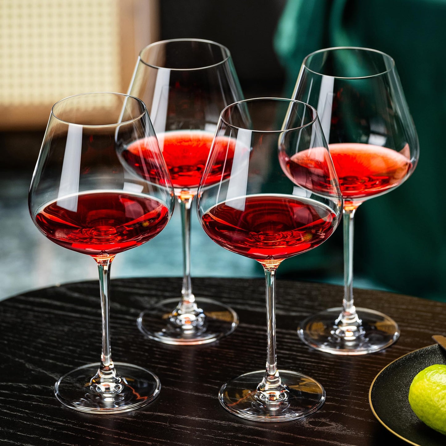 NORIMODA Wine Glasses Set of 4, 22oz Large Red Wine Glasses for Bordeaux & Burgundy, Lead-Free Glass with Stem, Gift for Him Her, Suitable for Home Bar, Hosting, Birthday, Wedding & Christmas