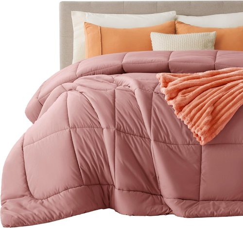 Bedsure Comforter Duvet Insert - All-Season King Size Quilted Bedding, GentleSoft Down Alternative, Dusty Pink 90 x 102 Inches