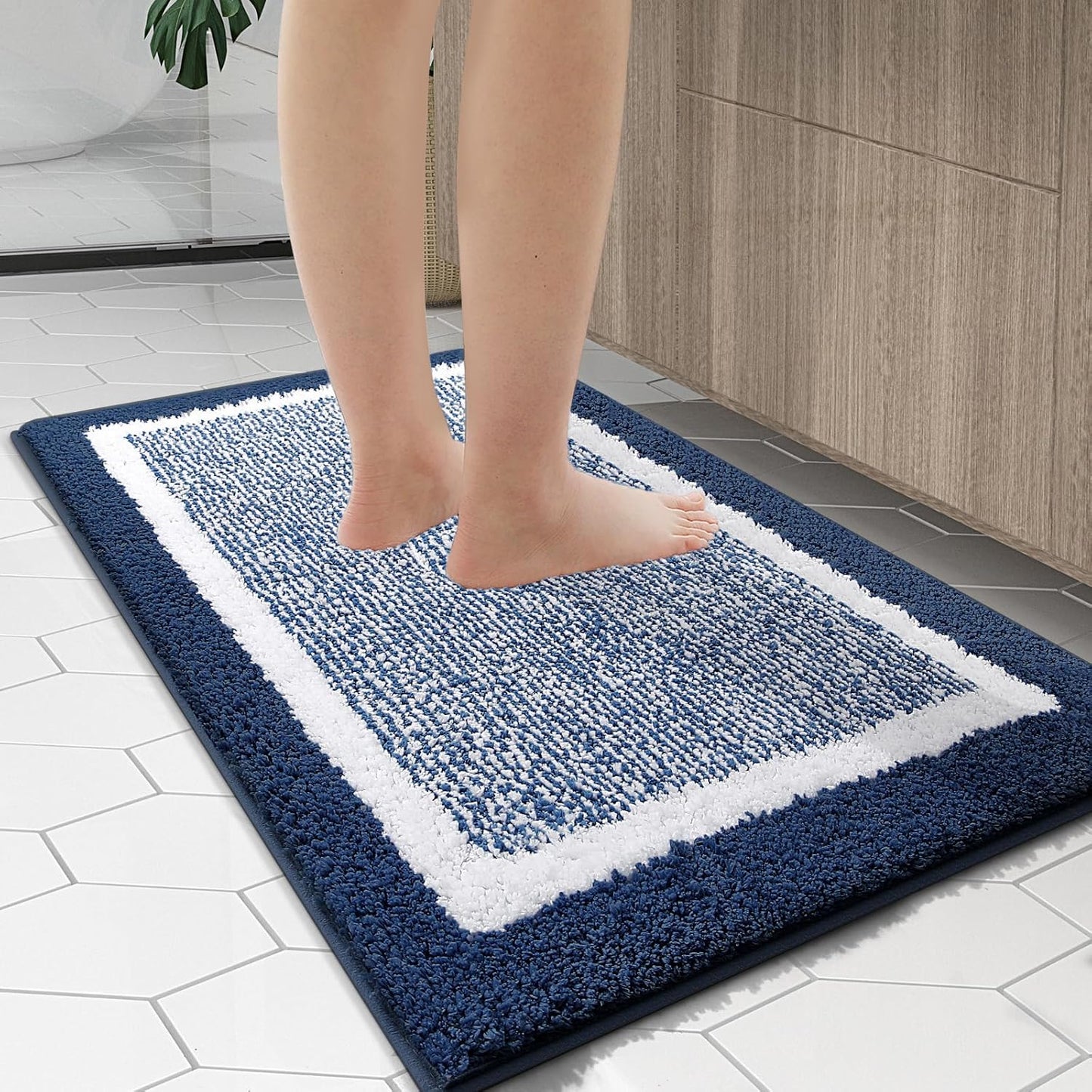 OLANLY Bathroom Rugs - Extra Soft Microfiber Bath Mat | Non-Slip, Quick Dry, 24x16, Navy