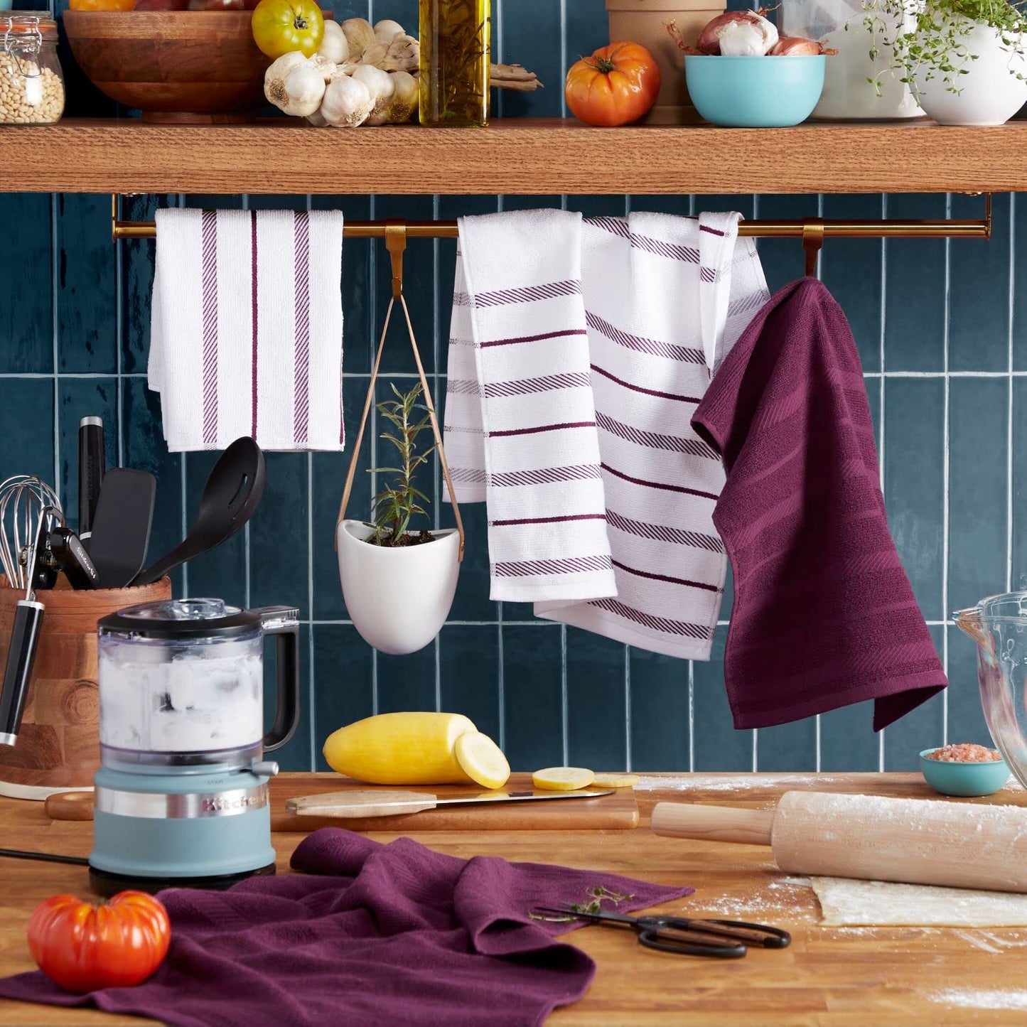 KitchenAid Albany Kitchen Towel 4-Pack Set, Beet/White, 16"x26"