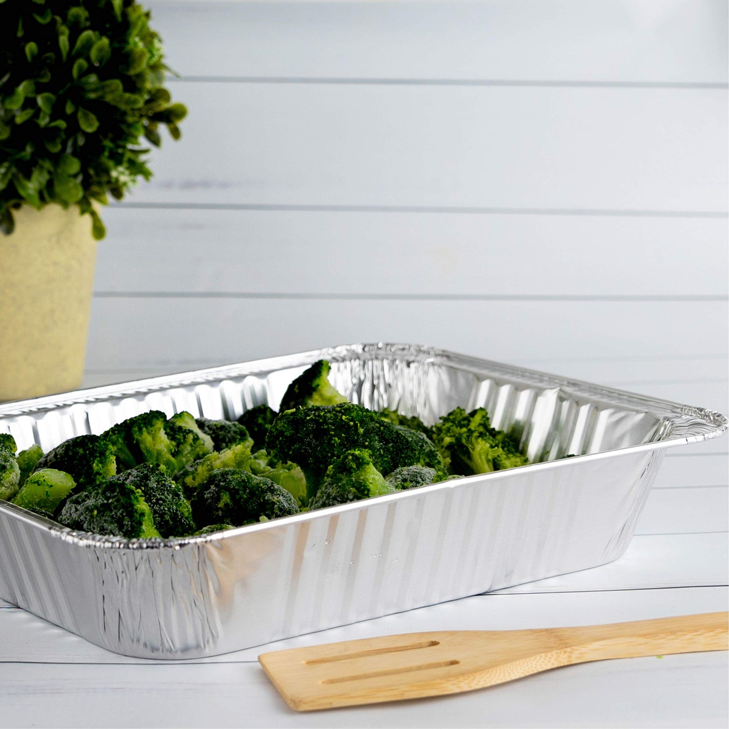 PLASTICPRO Disposable 9 x 13 Heavy Weight Aluminum Foil Pans Half Size Deep Steam Table Bakeware - Cookware Perfect for Baking Cakes, Bread, Meatloaf, Lasagna Pack of 20