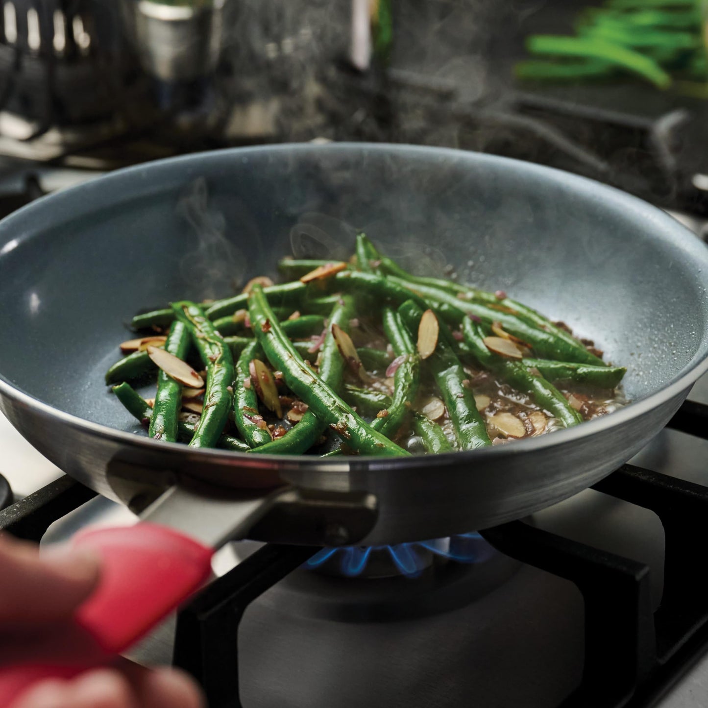 Tramontina Professional 14-Inch Ceramic Non Stick Extra Large Frying Pan, Heavy-Gauge Aluminum Skillet with Ceramic Nonstick Coating, Dishwasher and Oven Safe, Gray