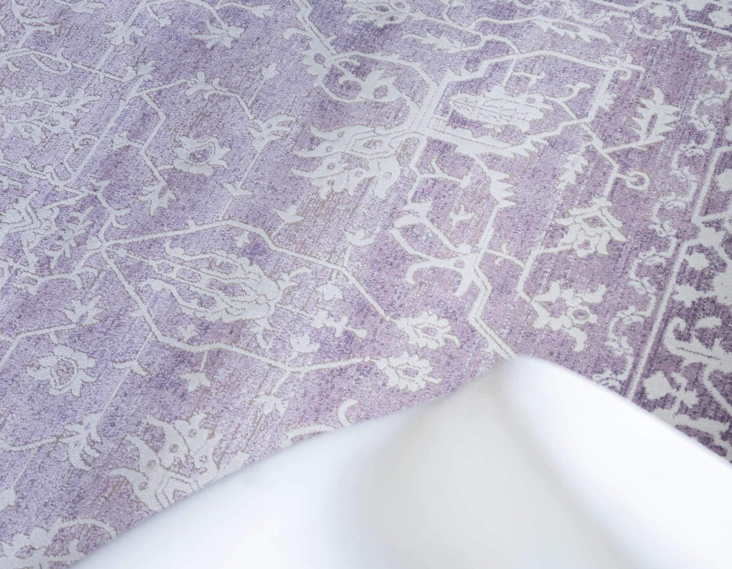 Unique Loom Traditional Classic Intricate Design Distressed Vintage Detail, Area Rug, 4 ft x 6 ft, Purple/Ivory