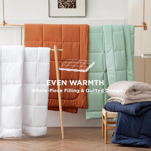 Bedsure Comforter Duvet Insert - All-Season King Size Quilted Down Alternative Blanket, GentleSoft, Red 90 x 102 Inches
