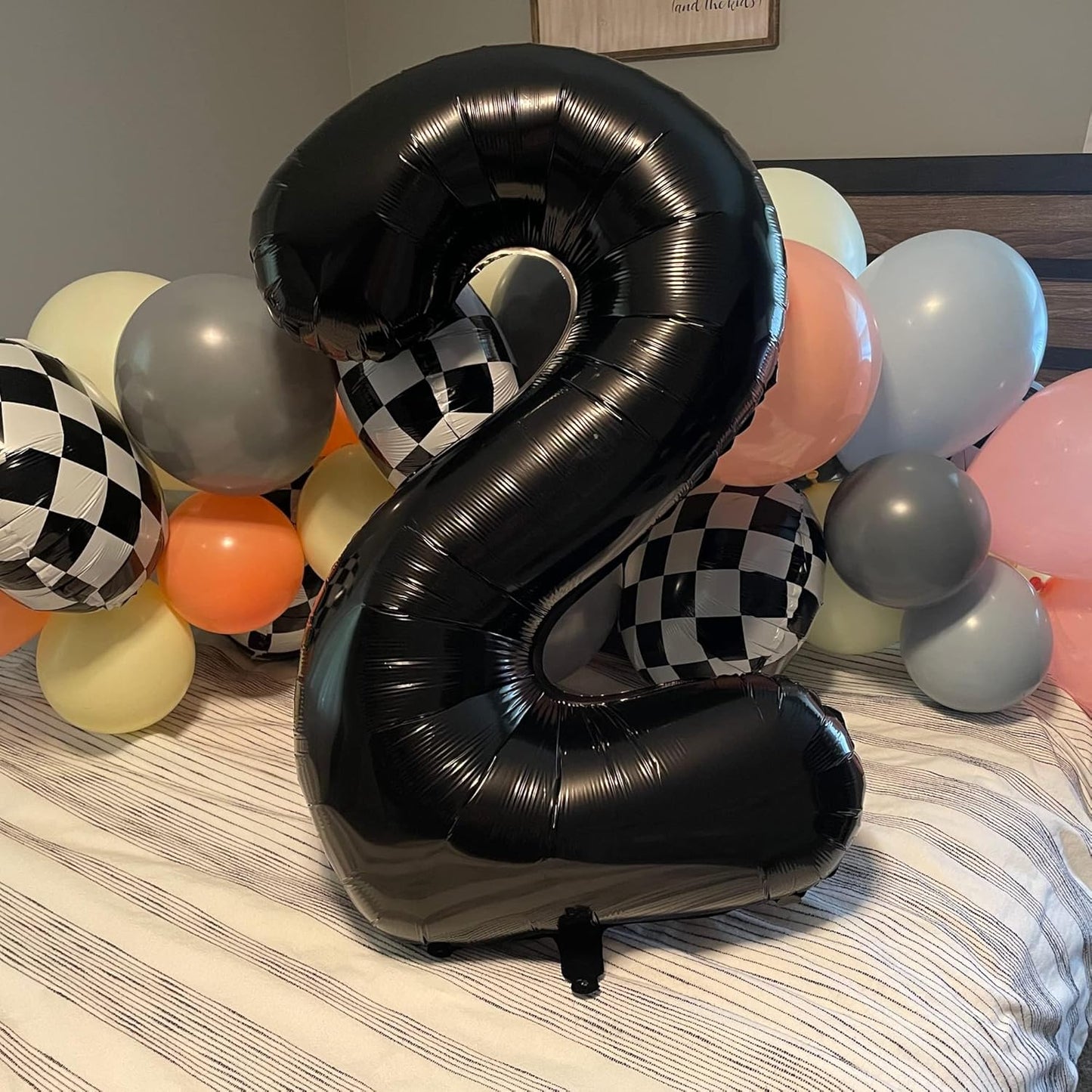 Black Number 4 Balloons by [Brand Name] - 40-Inch Large Foil Mylar Helium Balloon for Birthday & Graduation Celebrations