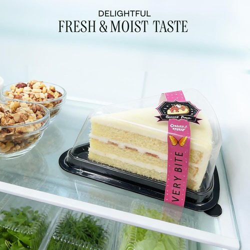 DoubleWave Clear Cake Slice Containers - 50-Pack BPA-Free, Stackable & Shatter-Resistant | Keeps Cake Fresh for Events