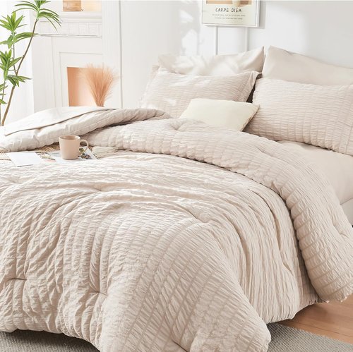 HYMOKEGE Queen Comforter Set - Beige Oversized 7-Piece Seersucker Luxury Bedding | All-Season Comfort