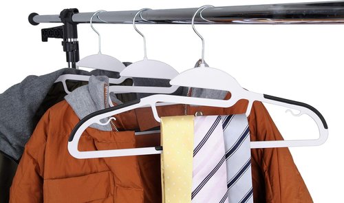 Finnhomy Heavy-Duty Plastic Hangers - Non-Slip Pads for Space-Saving Closet Organization | 50 Pack, White