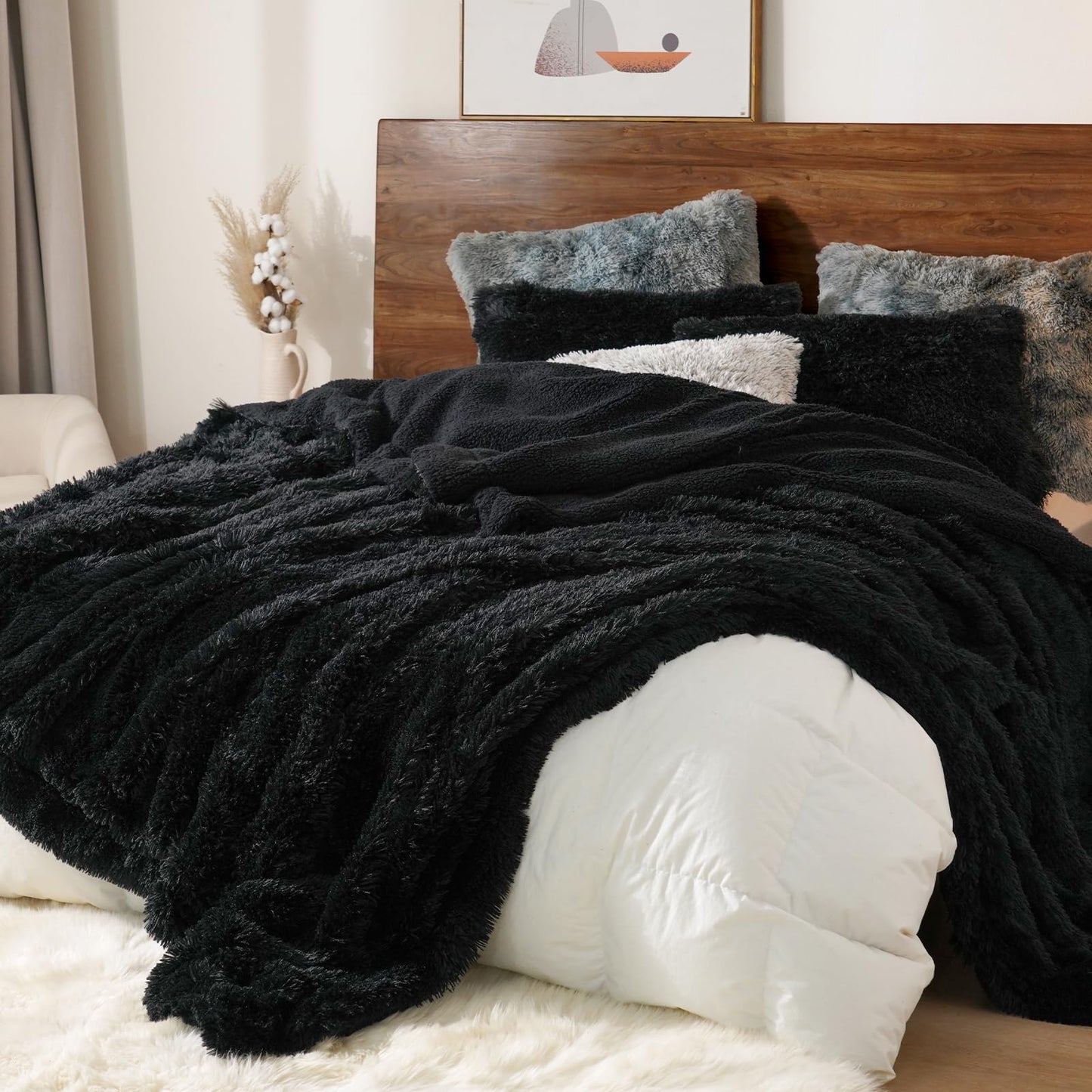 PHF Luxury Fuzzy Faux Fur King Comfy Plush Thick Fluffy Blanket, Warm Soft Shaggy, Elegant Furry Throw for Home Decor, Bed, Couch, Chair, Sofa, Black, 108" x 90"