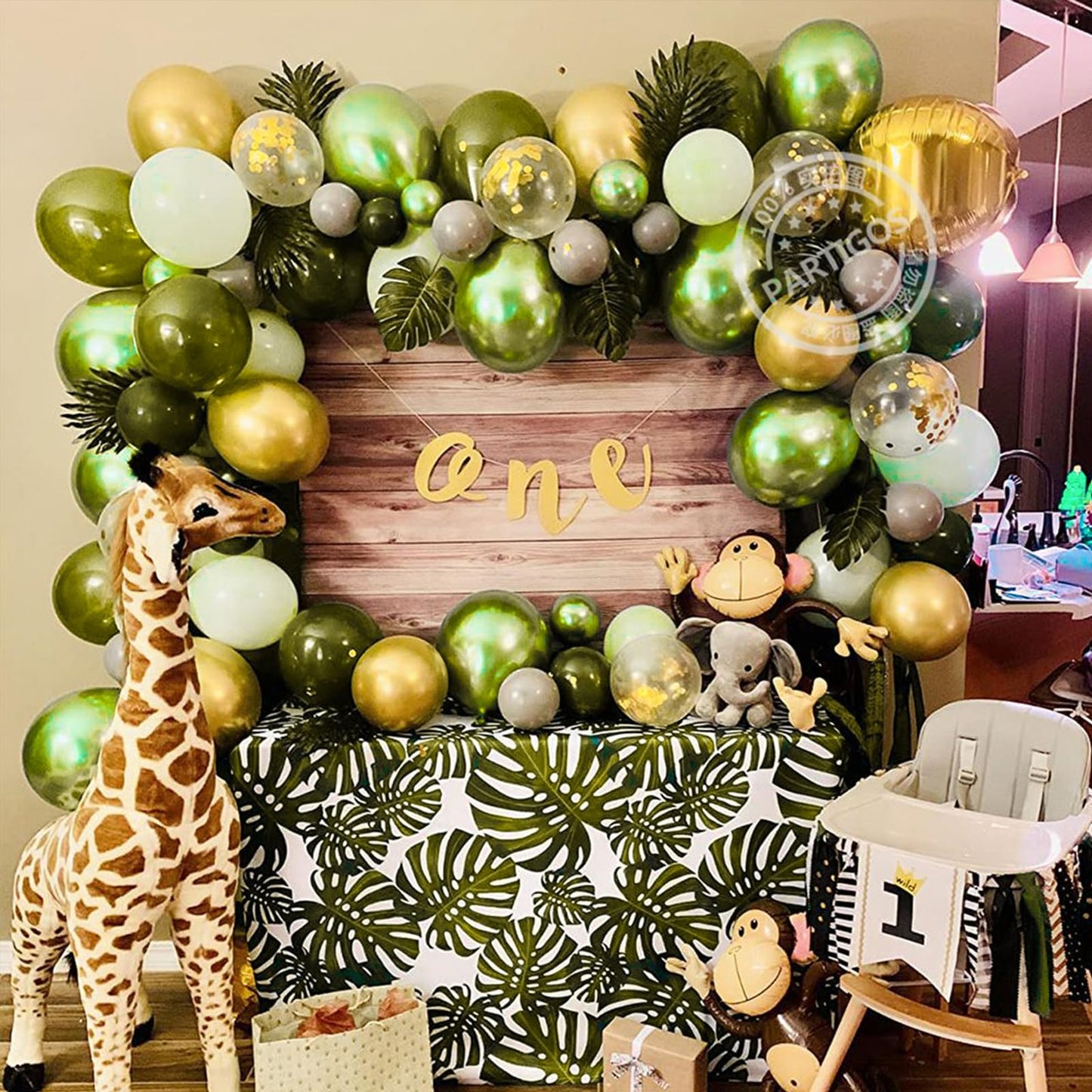 PartyWoo Metallic Lime Green Balloons 140pcs Different Sizes Pack of 18 12 10 5 Inch Metallic Light Pastel Green Balloon Arch Kit for Spring Forest Theme Birthday Tea Party Decorations Green-G109