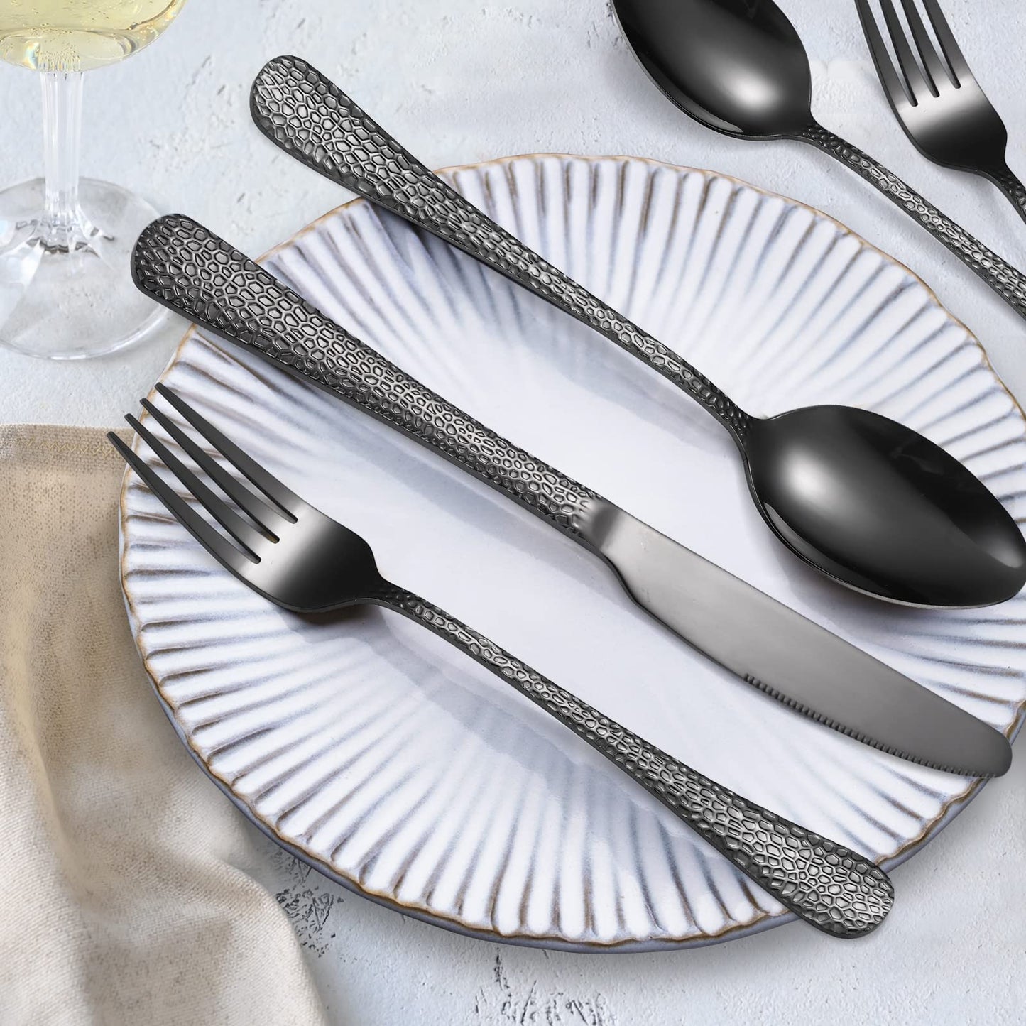 A · HOUSEWARE Black Hammered Silverware Set 8 Stainless Steel Flatware Vintage 40 piece include Knife Fork Spoon Proper Weight for Parties Restaurant Utensils and Kitchen Daily Use
