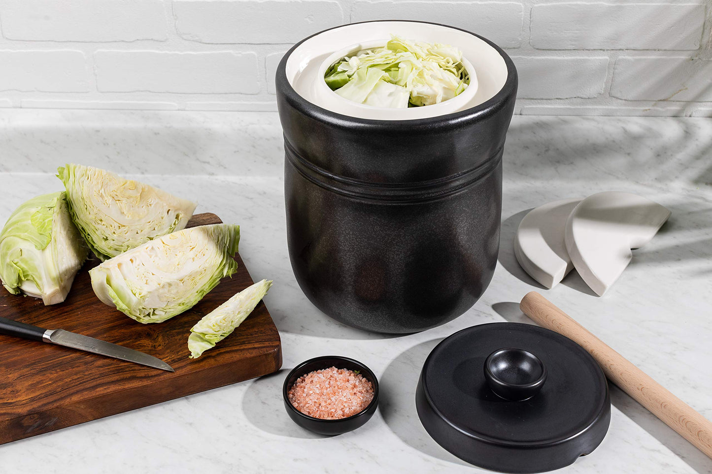 TOMO Fermentation Crock with Weights - Ceramic Sauerkraut Pickling Crock - Stoneware Kombucha Brewing (7L)
