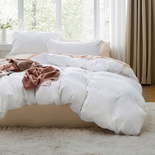 Bedsure White Duvet Cover Set - Extra Soft Cotton-Like Polyester, Full Size 3 Pieces, 80x90 Inches with Zipper Closure & 2 Pillow Shams