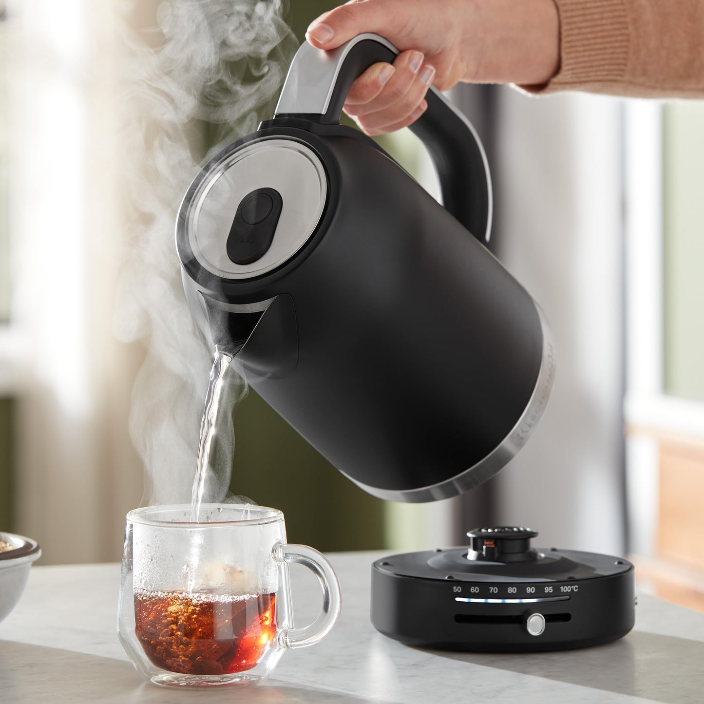 KitchenAid 1.7 Liter Electric Kettle, KEK1701, Black Matte