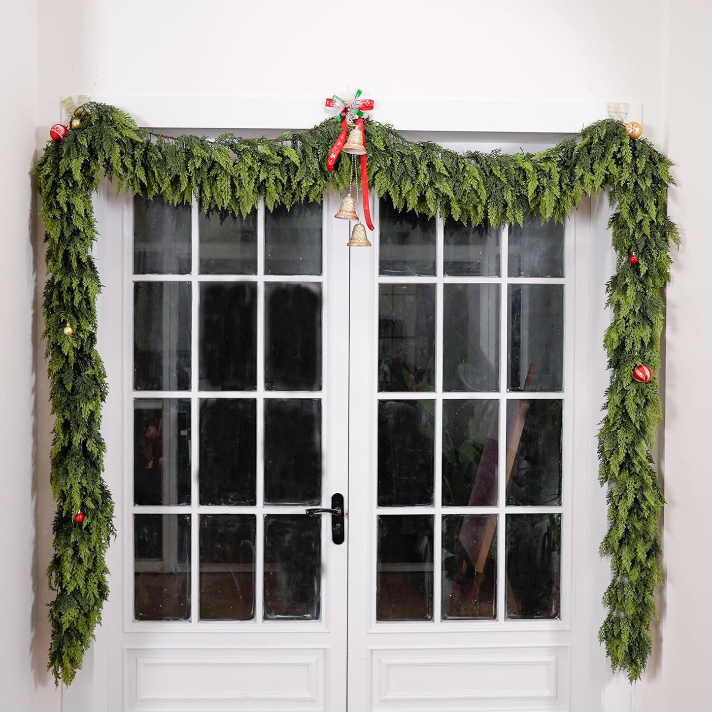 Skiennix 6FT Extra Full Christmas Garland - Lush Realistic Cedar Decor for Indoor/Outdoor Holiday Use