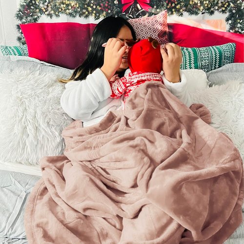 Bedsure GentleSoft Fleece Blanket - King Size Dusty Pink, Soft & Cozy Lightweight Plush Microfiber, 108x90 Inches