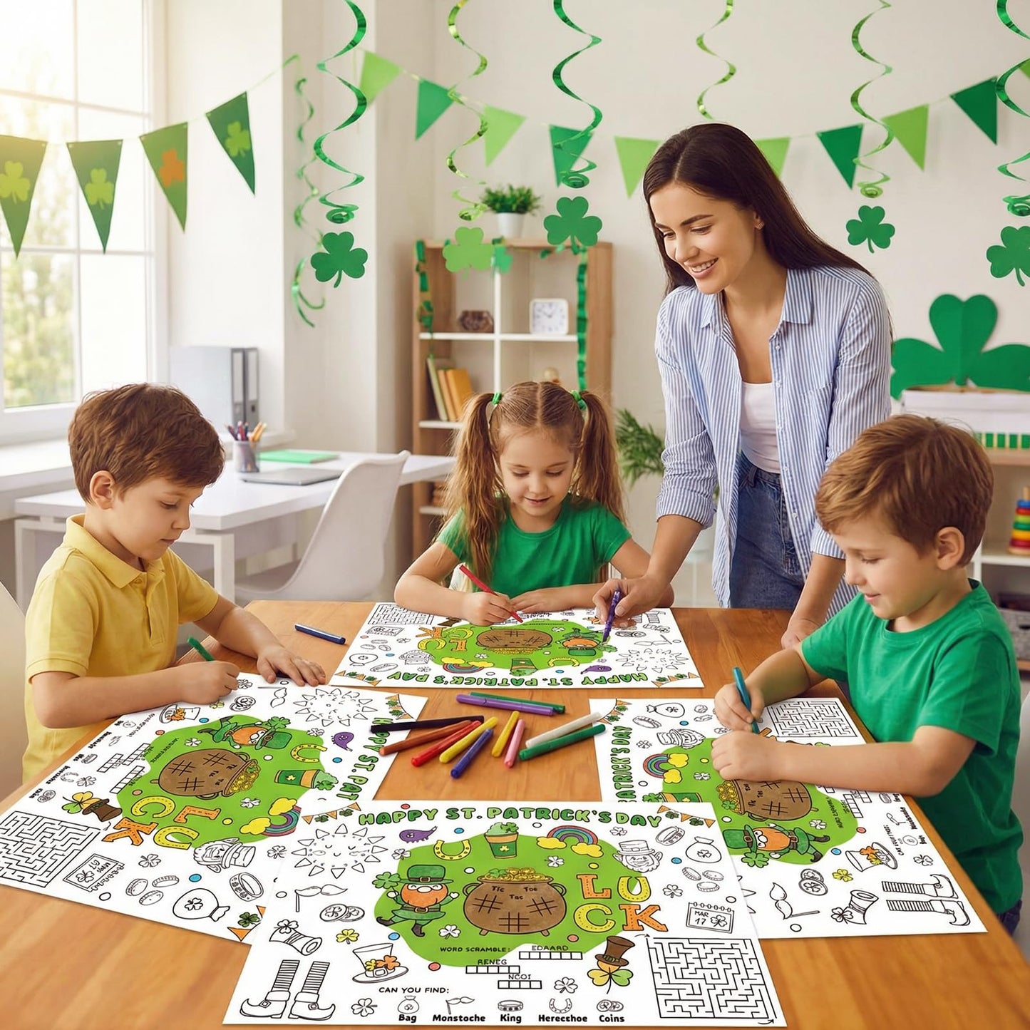 45pcs Fall Disposable Coloring Placemats Fall Crafts for Kids Coloring Poster Autumn Party Supplies Favors School Classroom Activities Paper Table Mats
