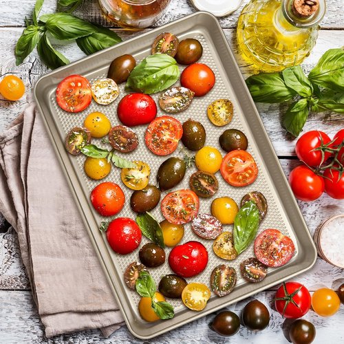 Glad Nonstick Baking Pan - Heavy Duty Oblong Metal Dish for Cakes & Lasagna | Medium Size