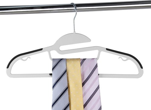 Finnhomy Heavy-Duty Plastic Hangers - Non-Slip Pads for Space-Saving Closet Organization | 50 Pack, White