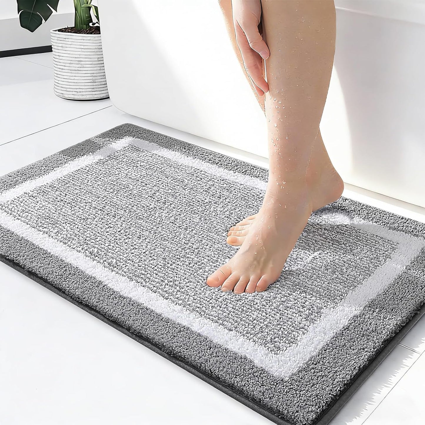 OLANLY Microfiber Bath Mat - Extra Soft, Absorbent & Non-Slip | 24x16 Inches, Quick Dry, Grey