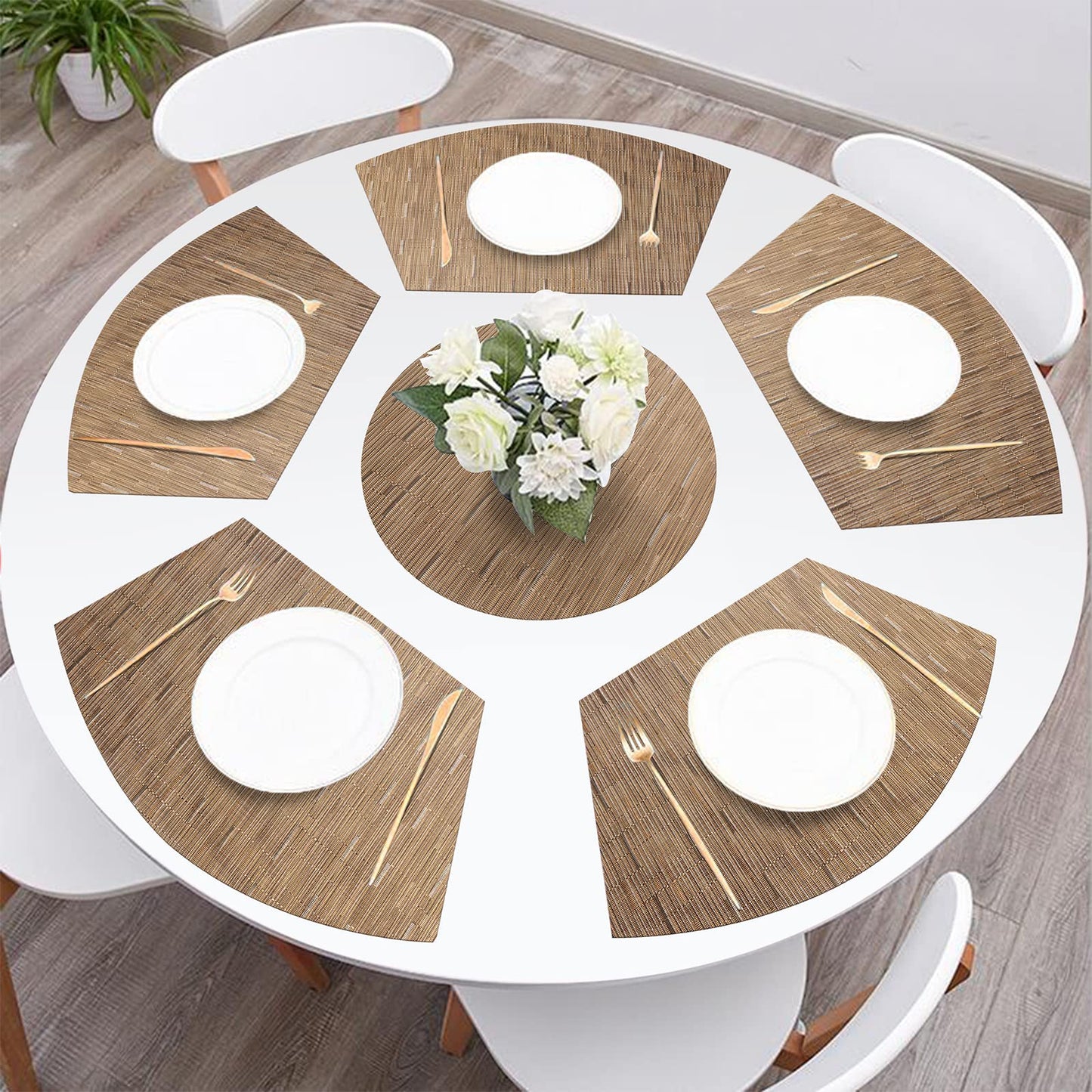 SHACOS Small Round Table Placemats Set of 5 Woven Vinyl Wedge Placemats with Centerpiece Round Table Mats Heat Resistant Wipe Clean (5, Tan)