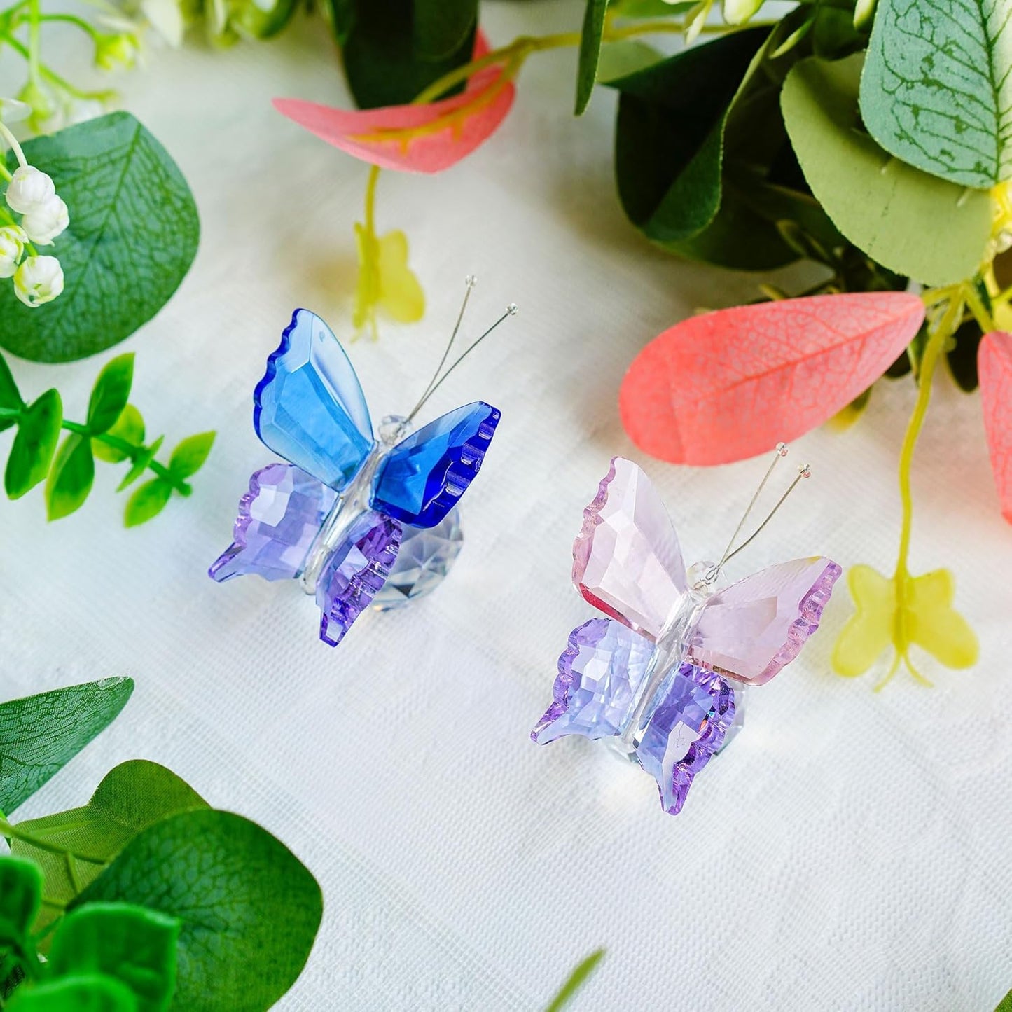 Skiennix Crystal Butterfly Figurines - Elegant Collectible Ornaments with Clear Ball Base | 2-Piece Set for Home Decor and Gifts