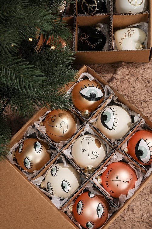 DN DECONATION White and Gold Christmas Ornaments - 3.15" Glass Ball Set for Festive Tree Decor