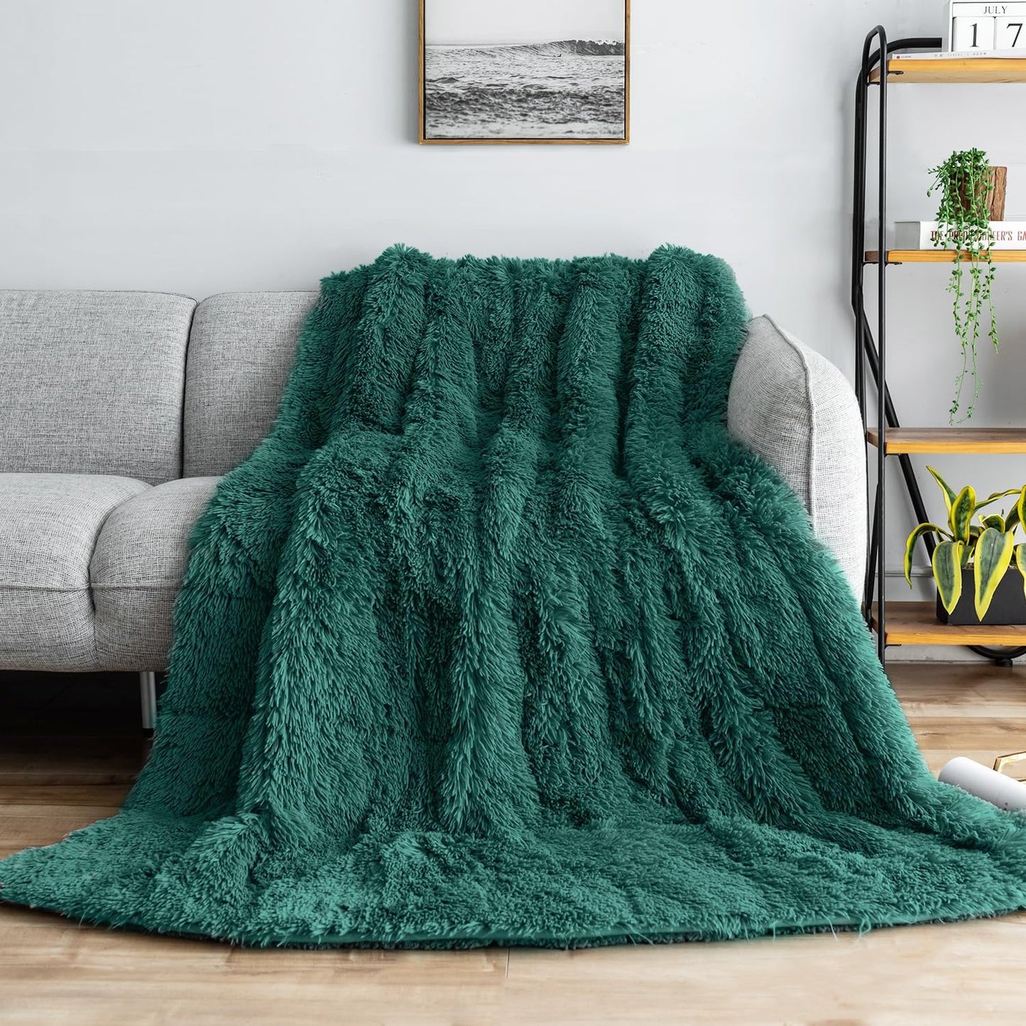 Uttermara Faux Fur Weighted Blanket Twin Size 15 Pounds, 48" x 72" Sherpa Heavy Blanket Throw for Couch Sofa Bed, Super Plush Fleece & Warm Cozy Sherpa Reverse for Calming and Relax, Forest Green
