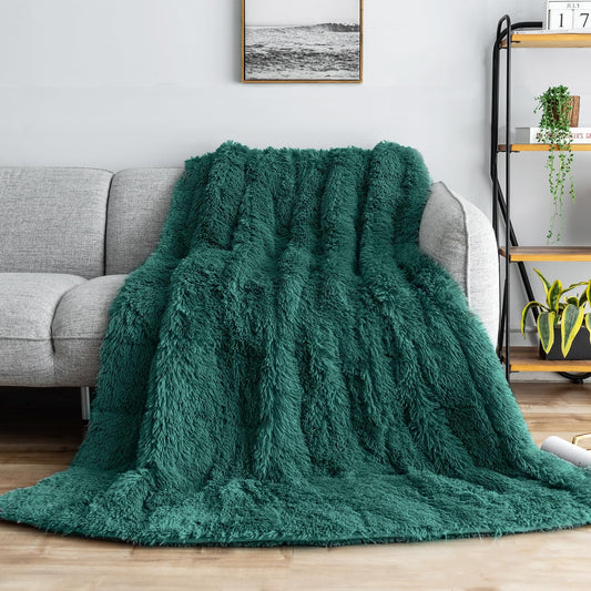 Uttermara Faux Fur Weighted Blanket Twin Size 15 Pounds, 48" x 72" Sherpa Heavy Blanket Throw for Couch Sofa Bed, Super Plush Fleece & Warm Cozy Sherpa Reverse for Calming and Relax, Forest Green