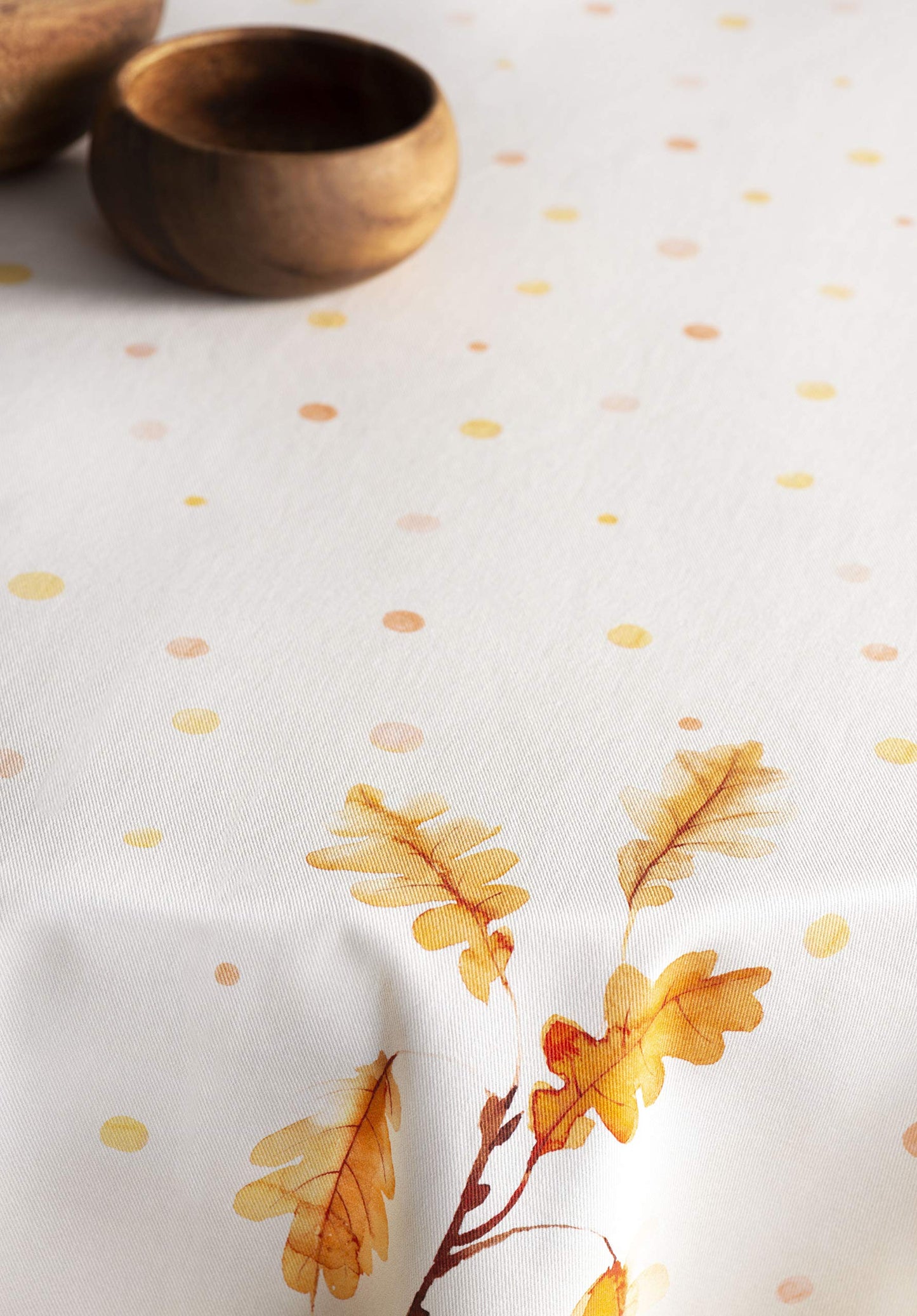 Maison d' Hermine Table Cloth Round Table 100% Cotton 69 Inches Fall Tablecloth Reusable Everyday Use for Thanksgiving Christmas Decorations Dining Farmhouse Party (Oak Leaves)