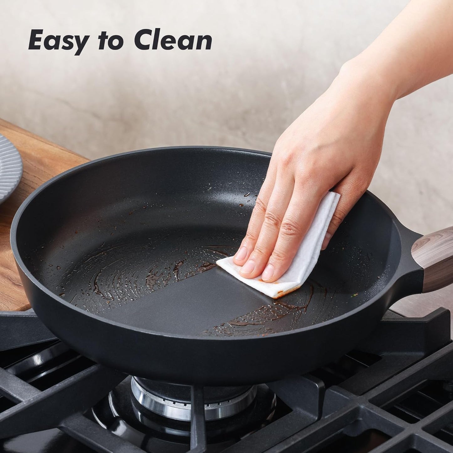 SENSARTE Nonstick Frying Pan - 9.5-Inch Omelette Skillet with Lid | Healthy Cooking, Induction Compatible, Black