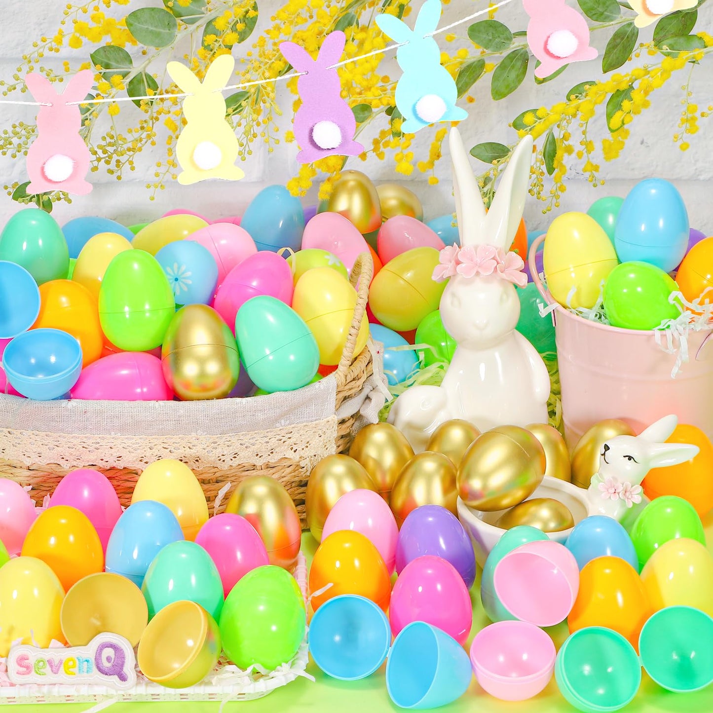 SevenQ Plastic Easter Eggs Fillable, 100Pcs 2.4" Empty Colorful and Golden Eggs for Easter Basket Stuffers Gifts for Kids Party Favors Pinata Treasure Box Toys Classroom Goodie Bags Egg Hunt Supplies