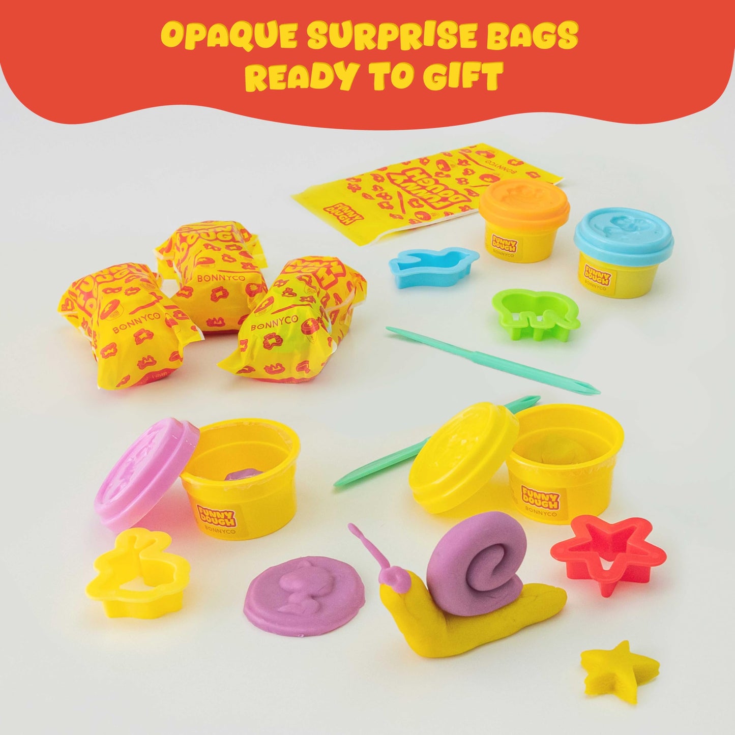 BONNYCO Play Dough Set with Molds and Goody Bags, Pack 16 Party Favors for Kids Age 3-9. Bulk Gifts, Kids Toys, Mini Birthday Games, Stocking Stuffers, Arts and Crafts Kit for Classroom