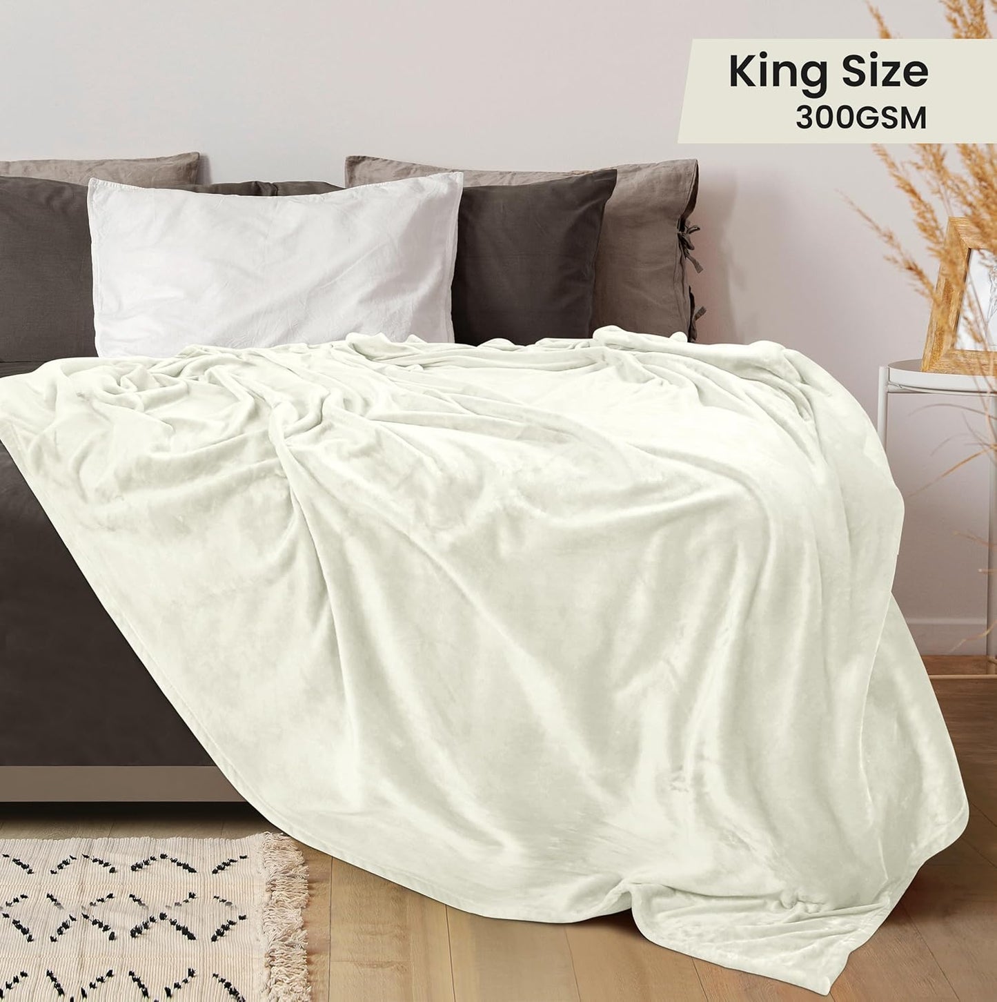 Utopia Bedding Fleece Blanket - King Size Ivory 300GSM Luxury Soft Microfiber (90x102 Inch)