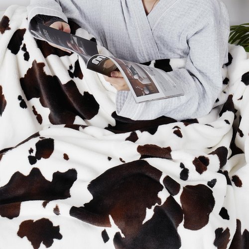 Cozy Bliss Cow Print Throw Blanket Non Shedding MilkyPlush™ Fleece 330GSM Thick Blankets Western Room Decor Super Soft Warm for Adults Kids Gifts Bedroom Couch Sofa Travel Black Brown King (90"x108")