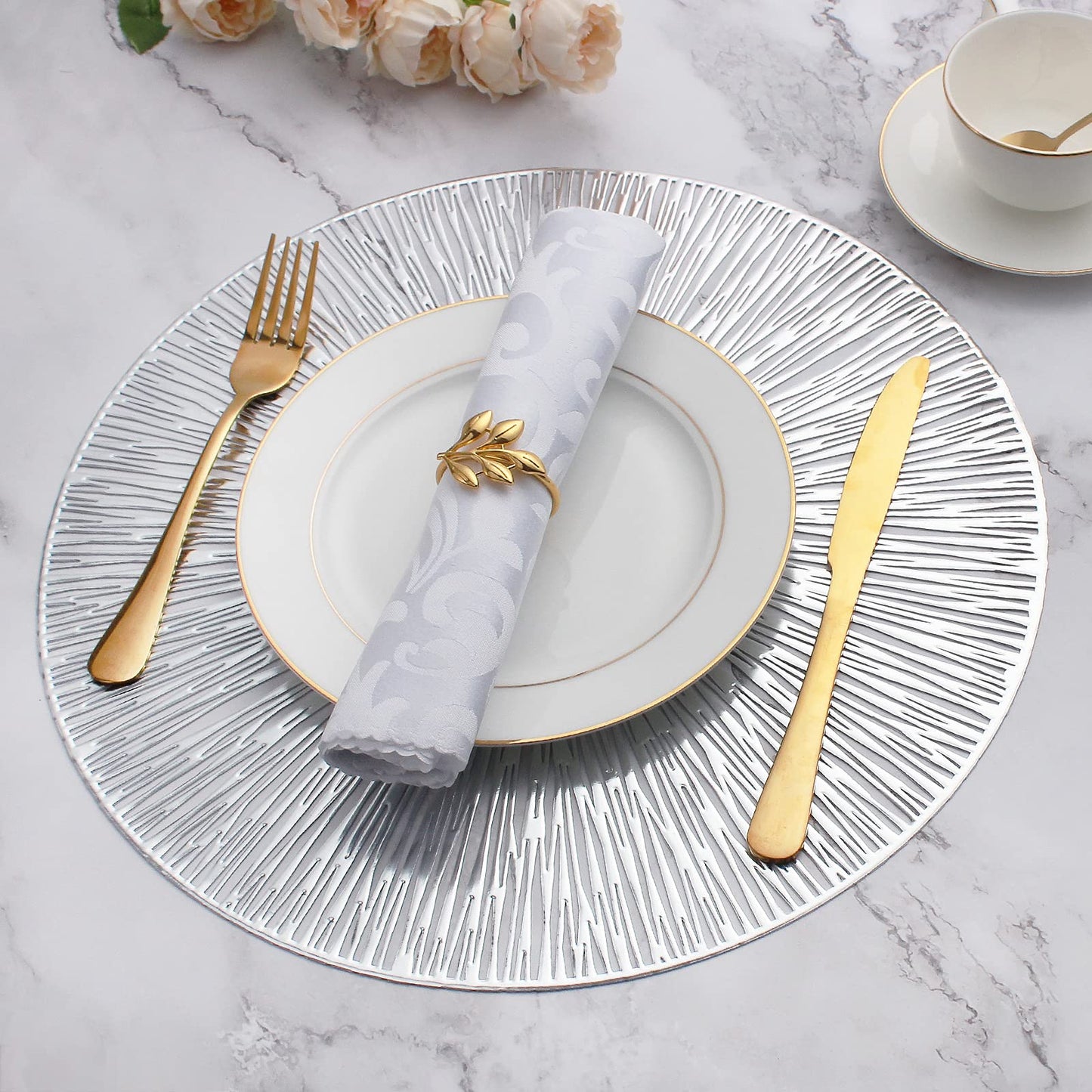 Evevda Placemats for Dining Table Set of 6 Round Hollow Out Table Mats Pressed Metallic Vinyl Plastic Place Mats Table Decoration for Holiday Wedding Accent Centerpiece(Silver Radial Circle)