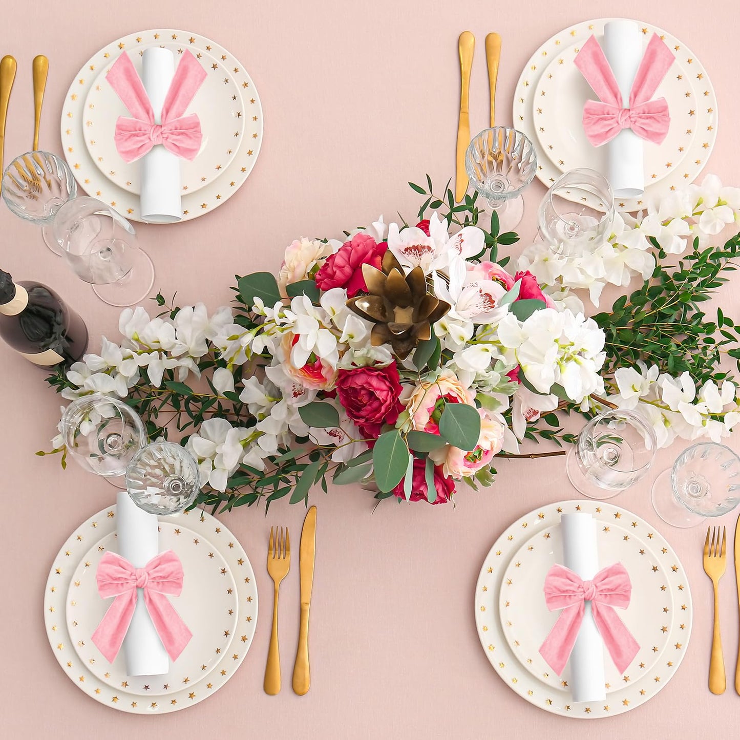 Maxdot 12 Pcs Bow Napkin Rings Set, Velvet Napkin Holders Buckles 4 x 4.9 Inch Serviette Rings for Family Dinner, Wedding, Party, Banquet, Table Decorations (Pink)