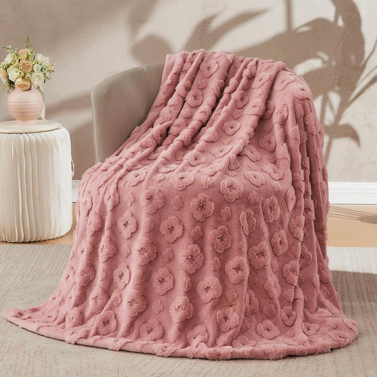 Lotus Karen Faux Fur Throw Blanket Soft White Fluffy Fuzzy Plush Throw Blanket for Bed Sofa Couch Chair Camping Travel Lightweight Bed Blanekt Jacquard Furry Blankets