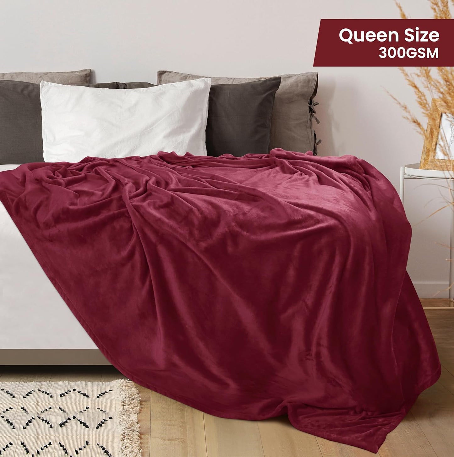 Utopia Bedding Fleece Blanket - Luxury Soft Microfiber Queen Size in Burgundy (90x90 Inch)